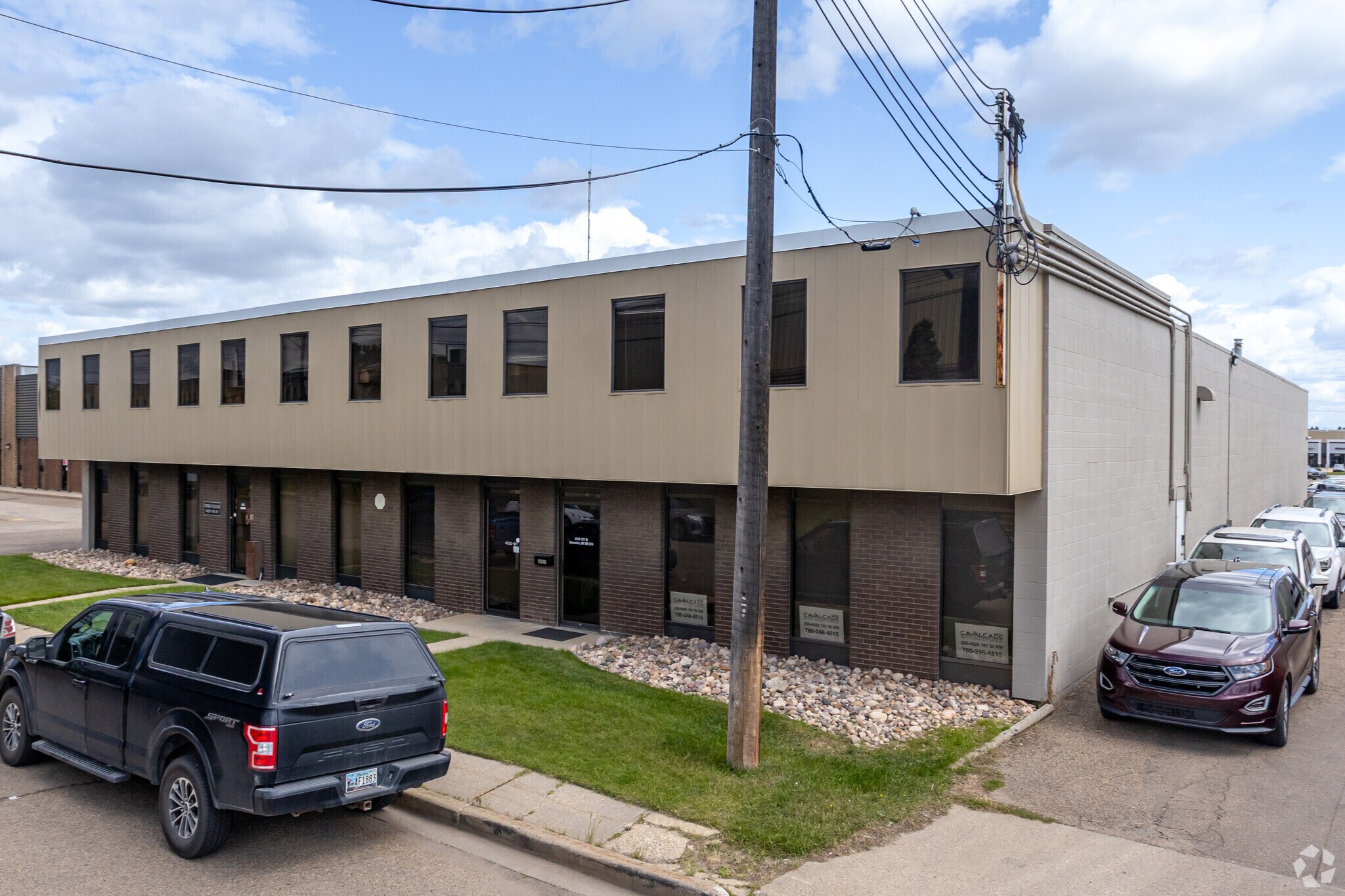 4527 101st St NW, Edmonton, AB for Rent