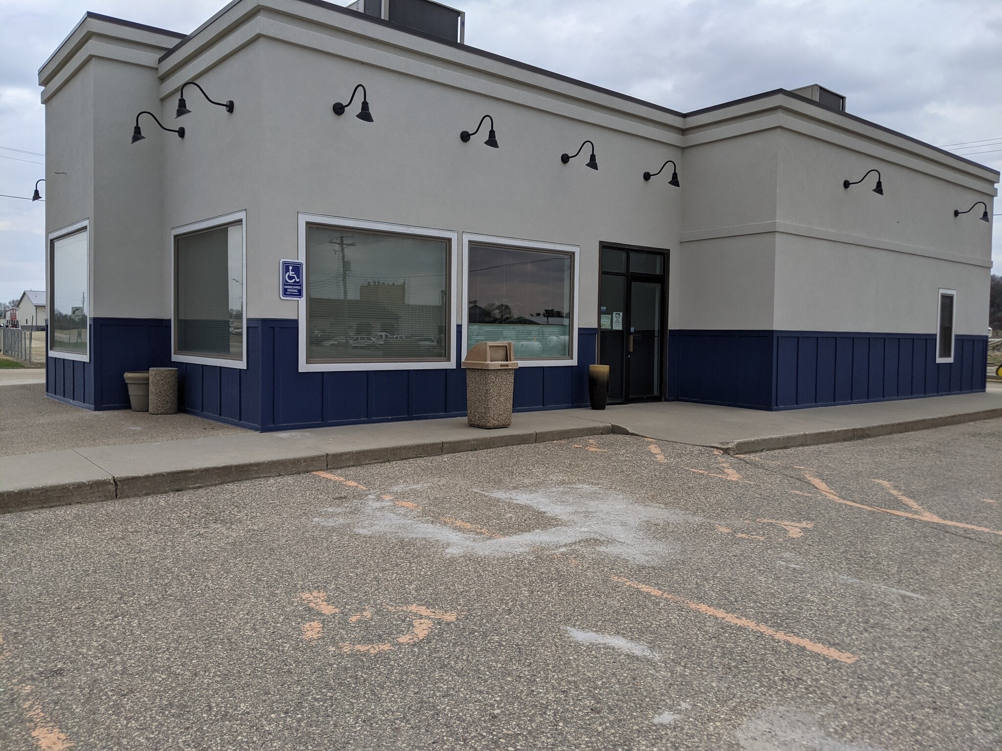703 N Main St, Pine Island, MN for Rent
