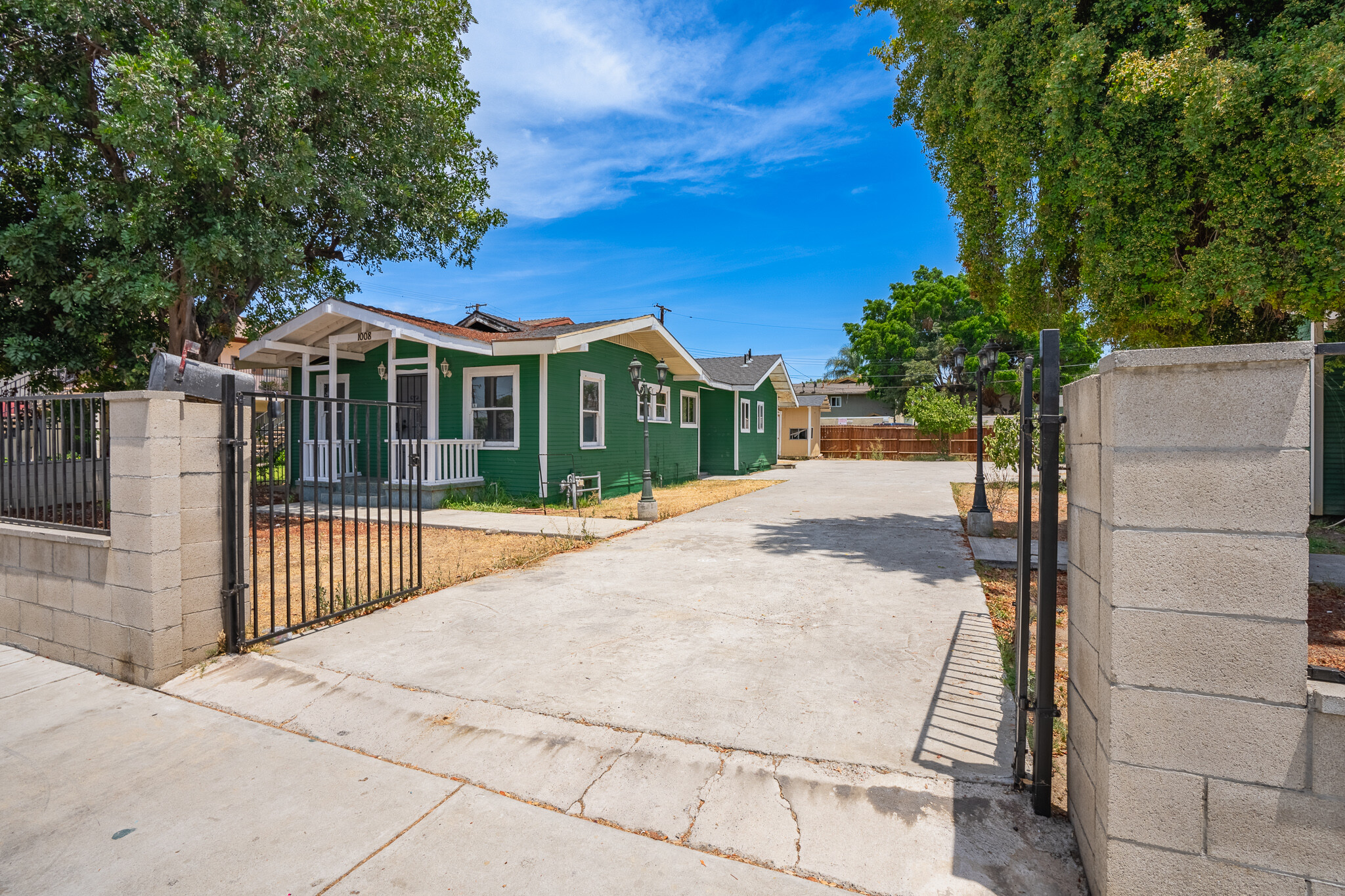 1008 S Highland Ave, Fullerton, CA for Sale