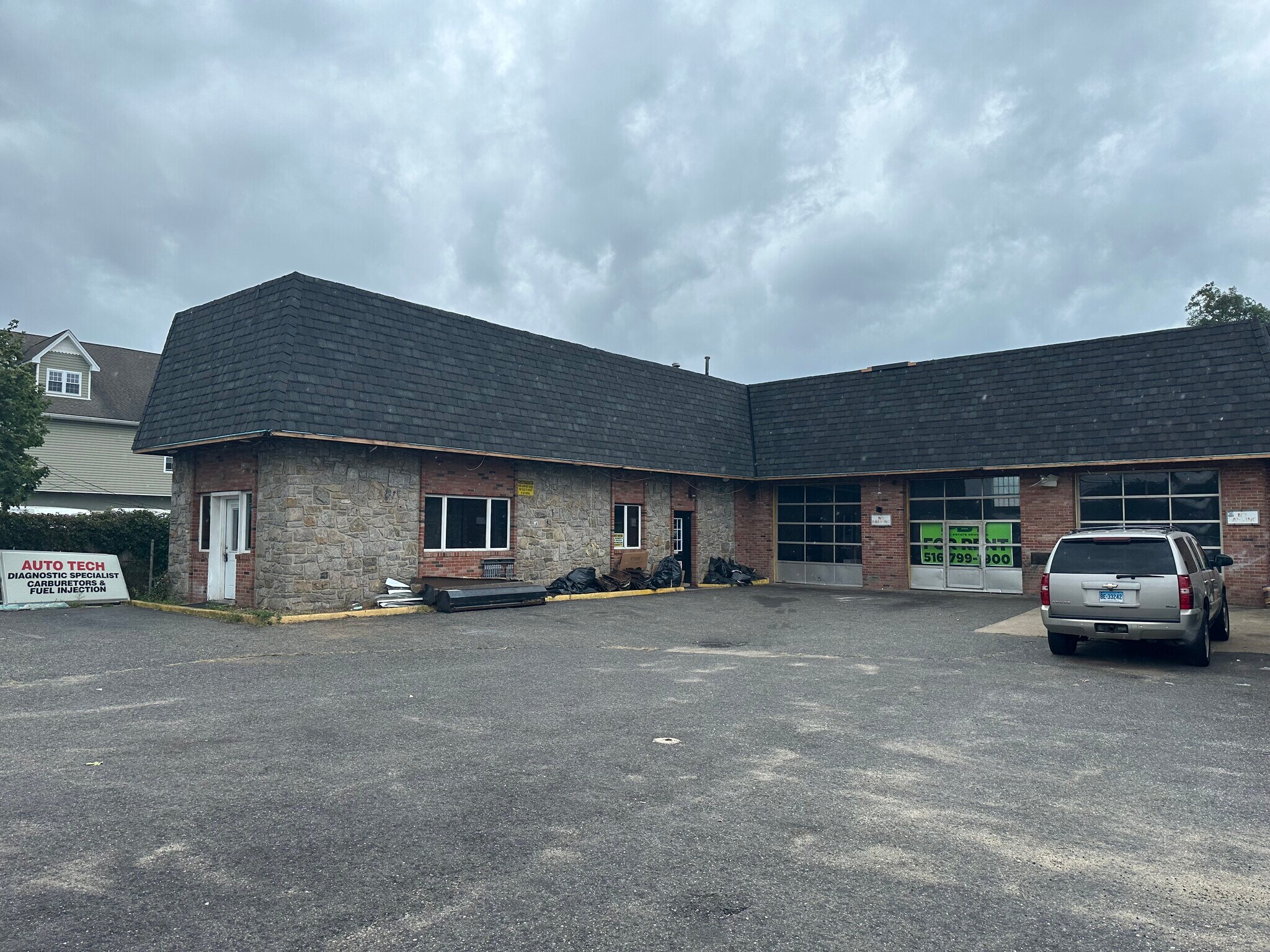 5714 Old Sunrise Hwy, Massapequa, NY for Rent
