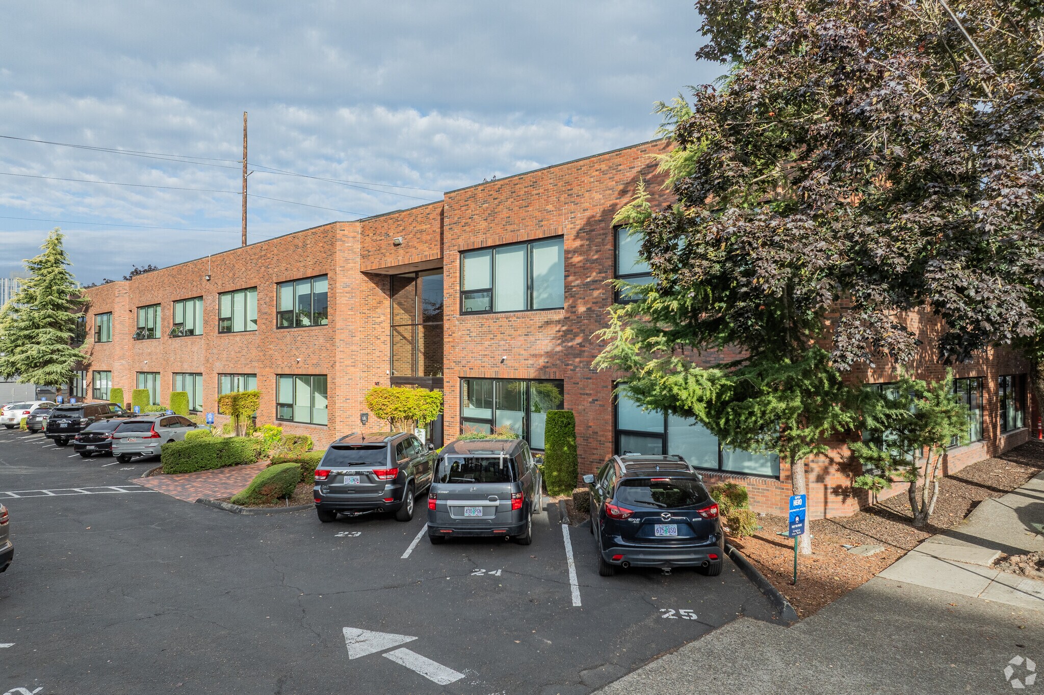 975 SE Sandy Blvd, Portland, OR for Rent