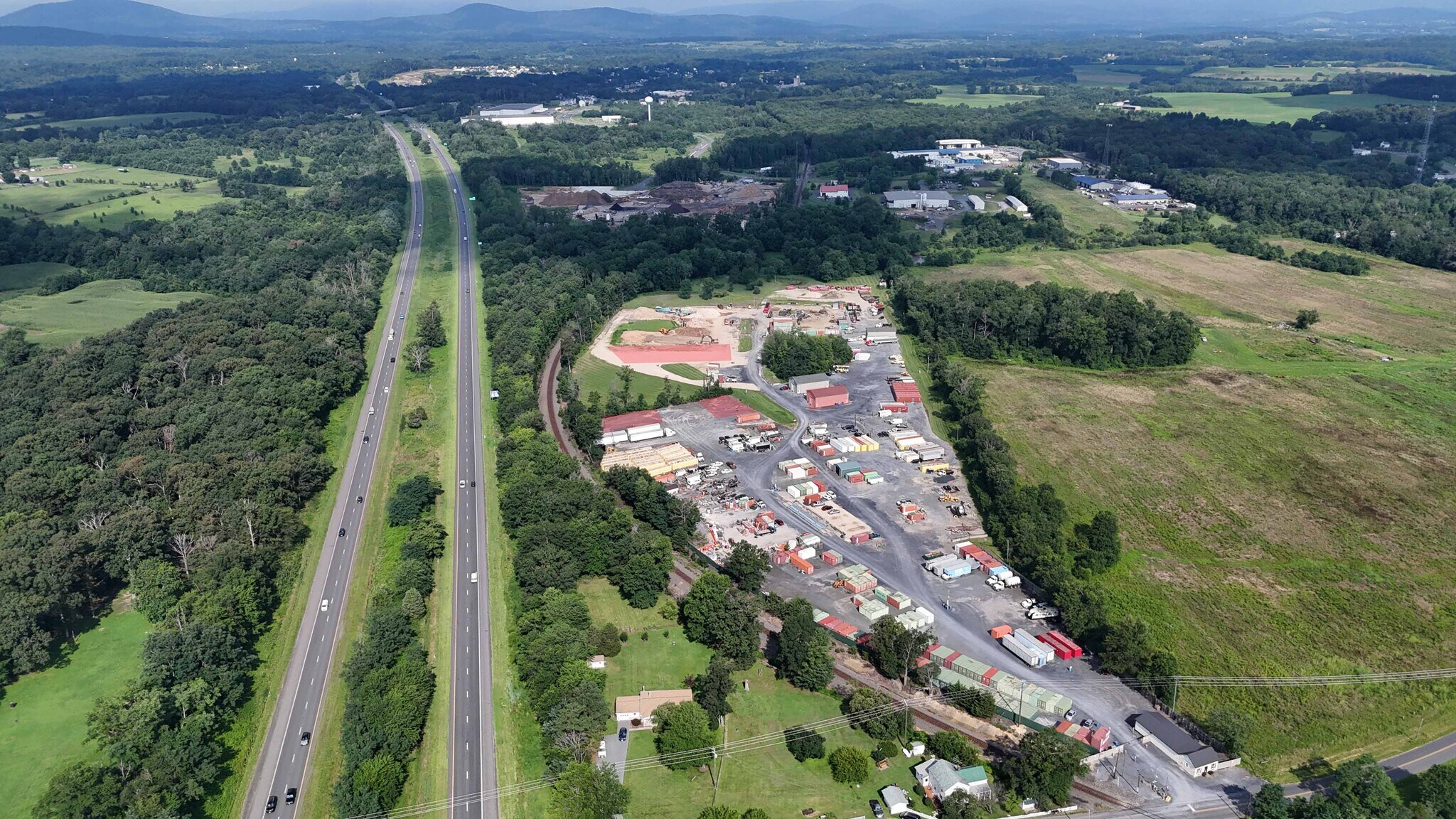 4292 Belvoir Rd, Marshall, VA for Rent