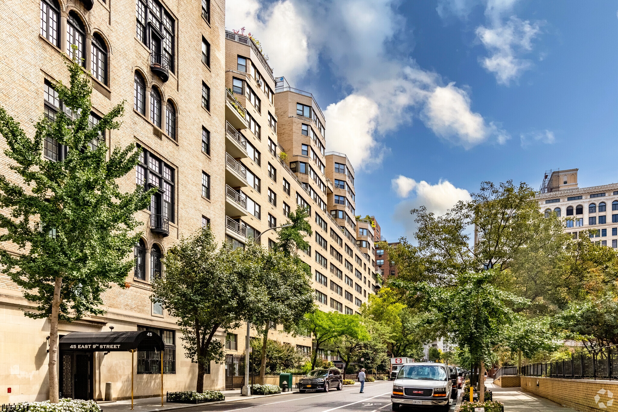 55 E 9th St, New York, NY for Sale