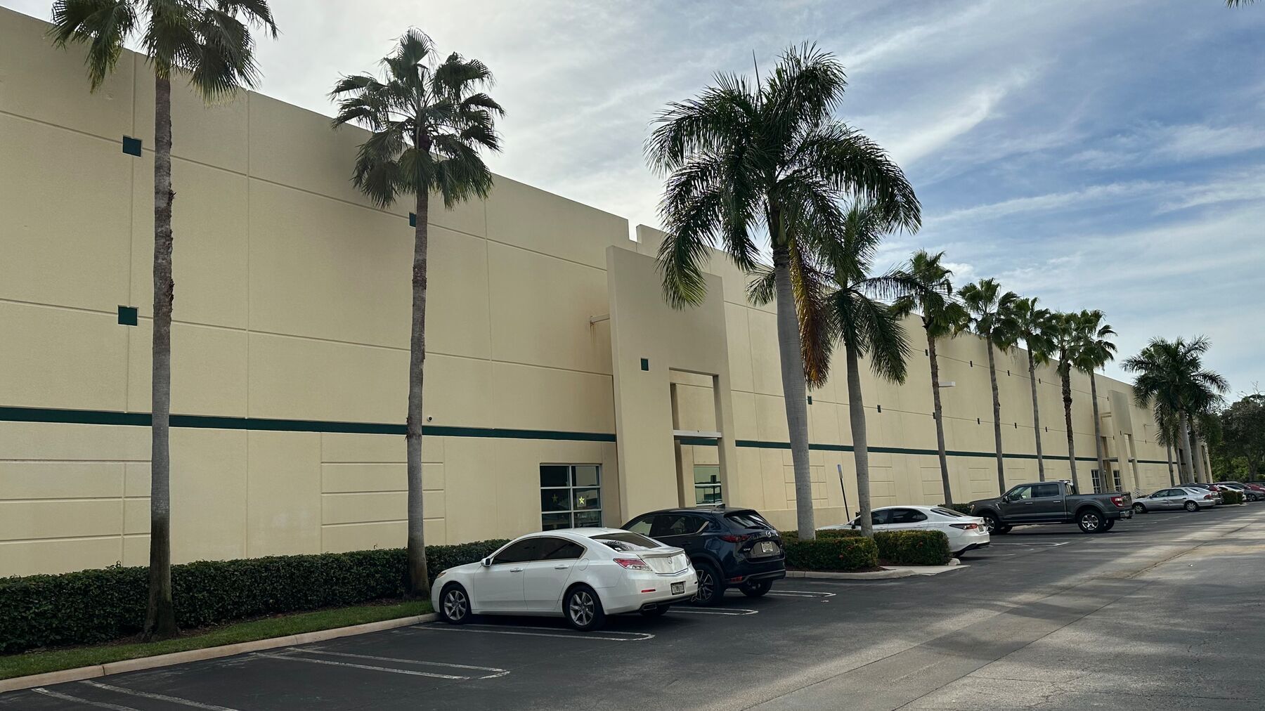 2035 High Ridge Rd, Boynton Beach, FL for Rent