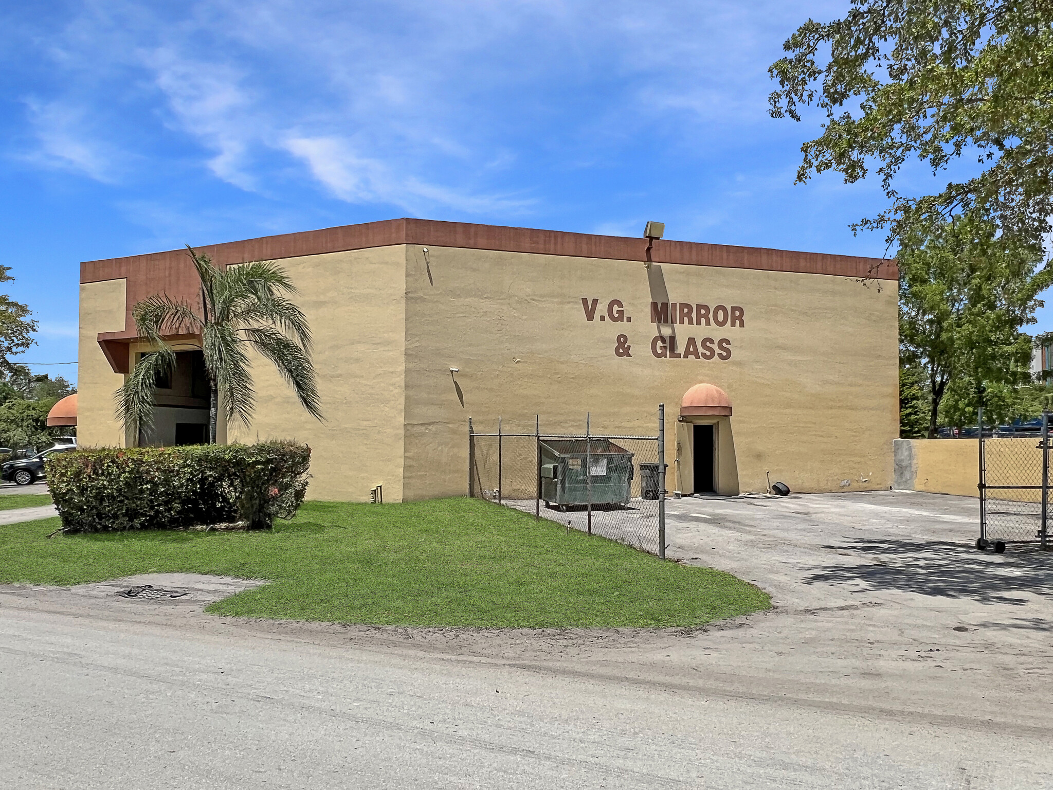 2300 NW 34th Ave, Miami, FL for Rent