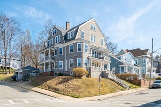 Fall River, MA Apartments - 341 Belmont St
