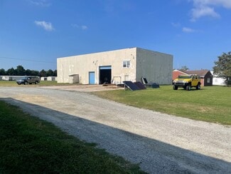 6686 Richmond Rd | Warehouse and Land