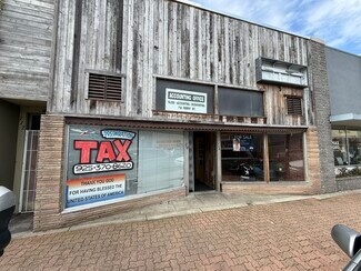 Martinez, CA Storefront Retail/Office - 708 Ferry St