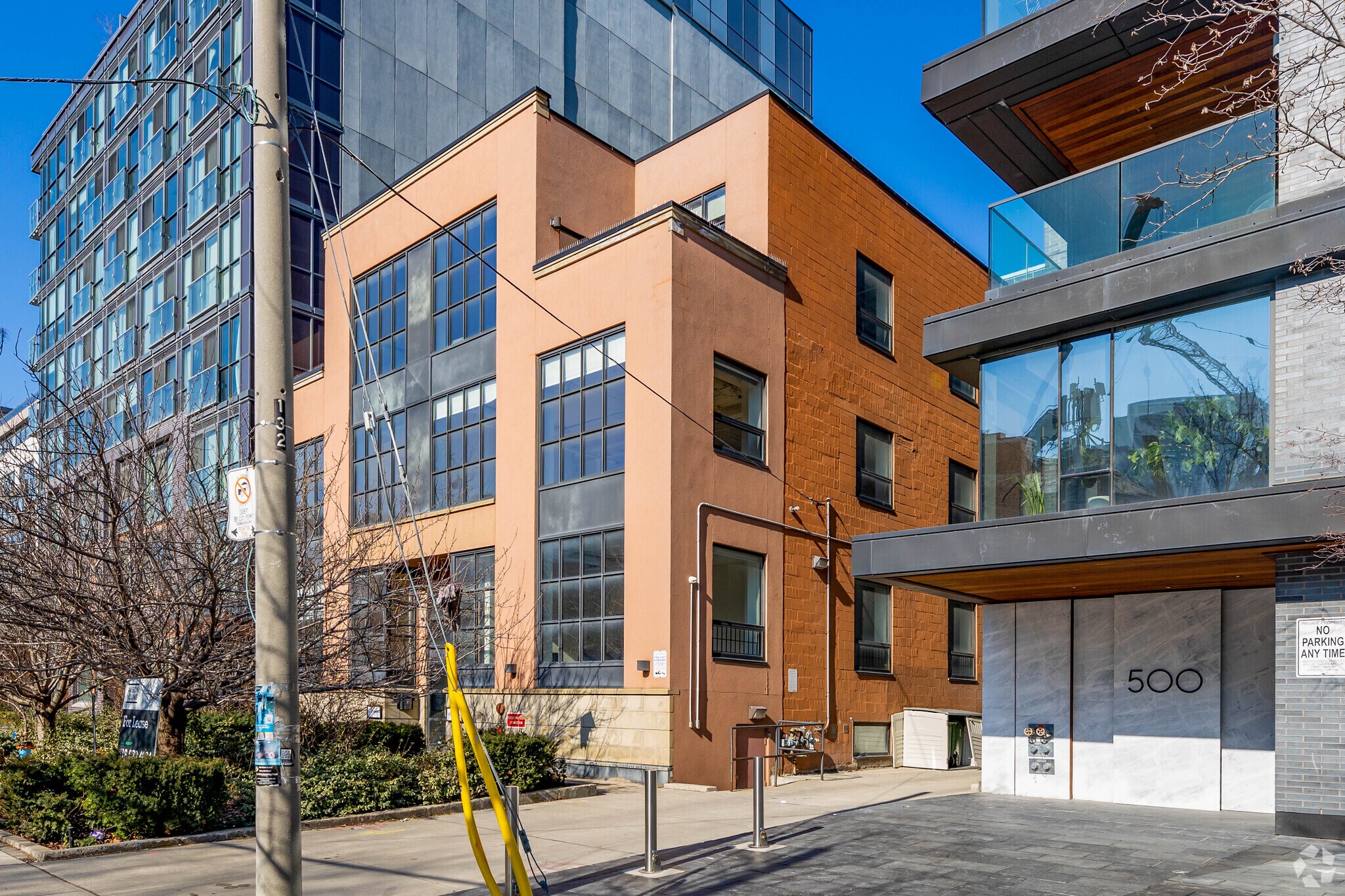 504 Wellington St W, Toronto, ON for Rent