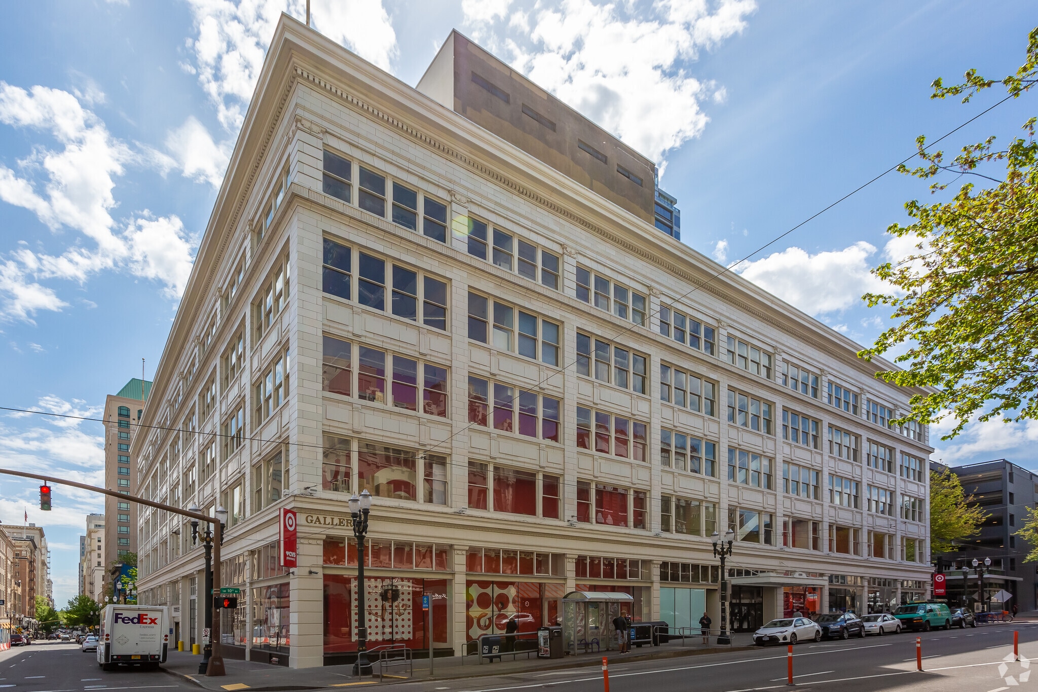 600 SW 10th Ave, Portland, OR for Rent