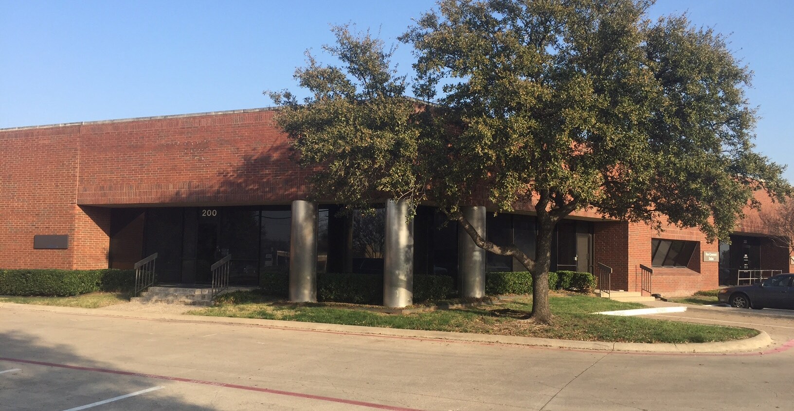 1440 Regal Row, Dallas, TX for Rent