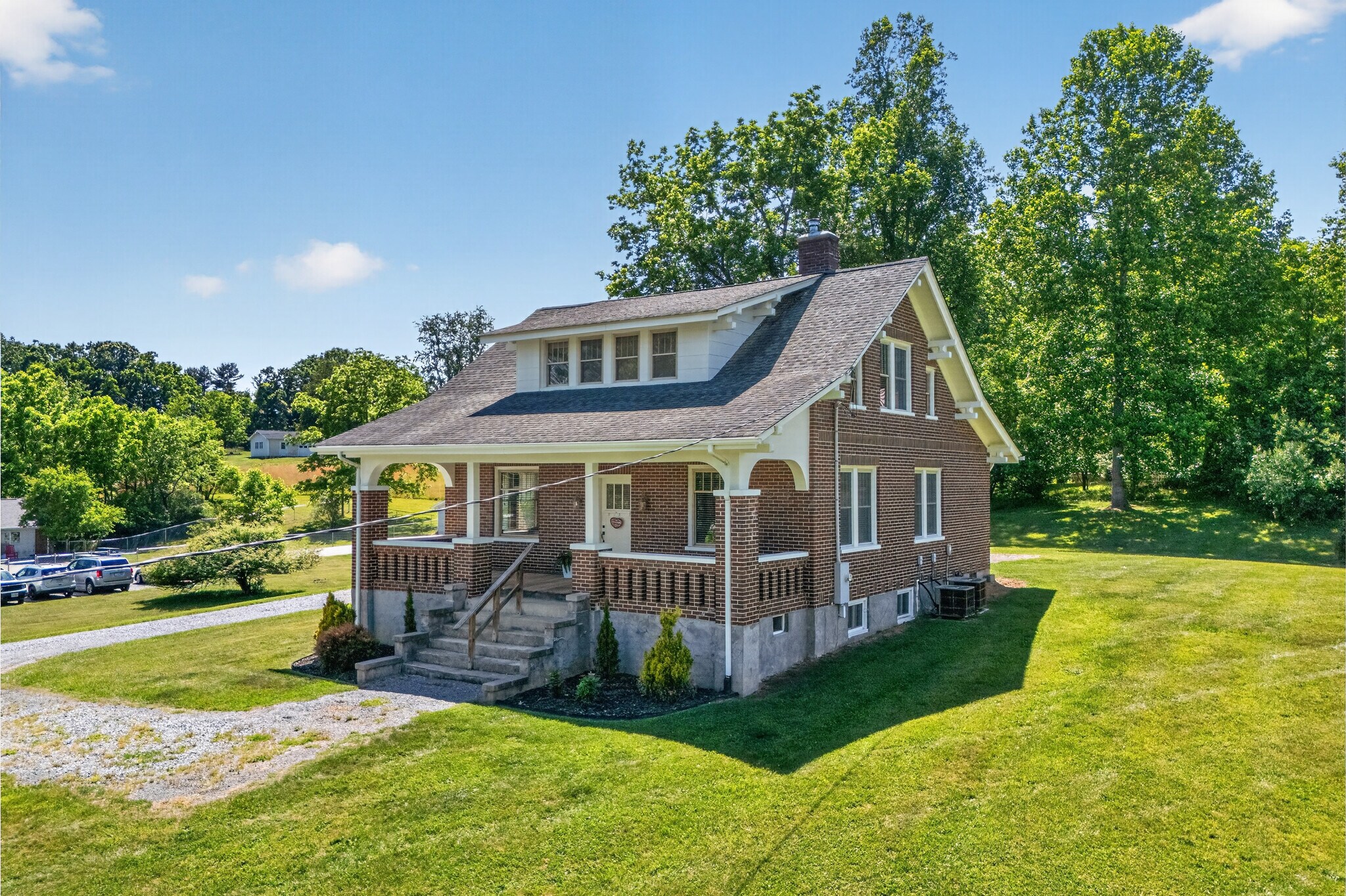 132 Christiansburg Pike NE, Floyd, VA for Sale