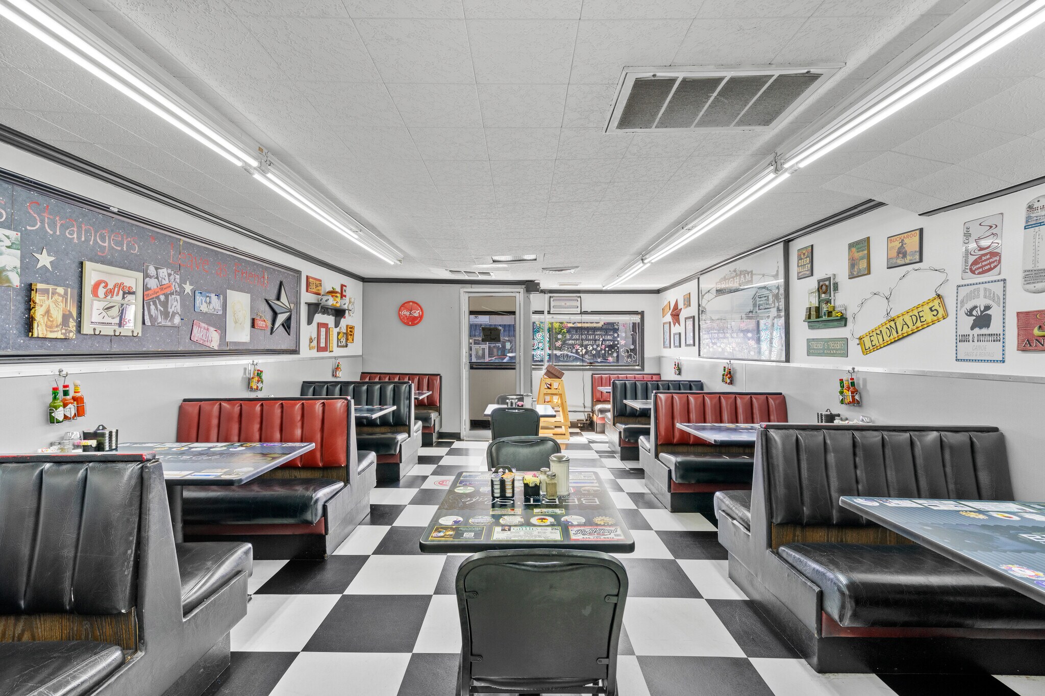 89 S Main St, Brigham City, UT for Sale