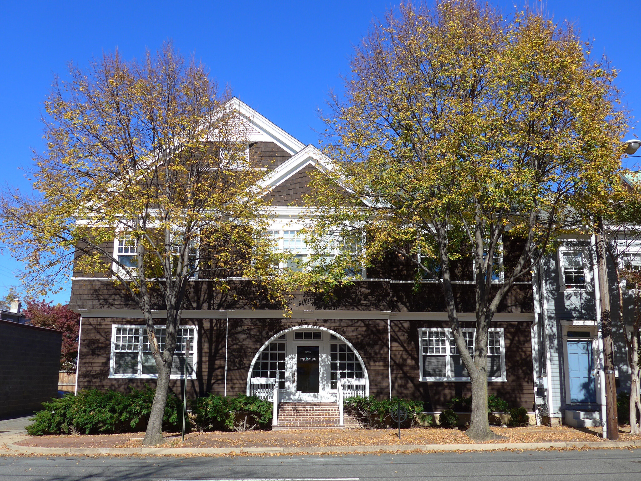 1215 Cameron St, Alexandria, VA for Rent