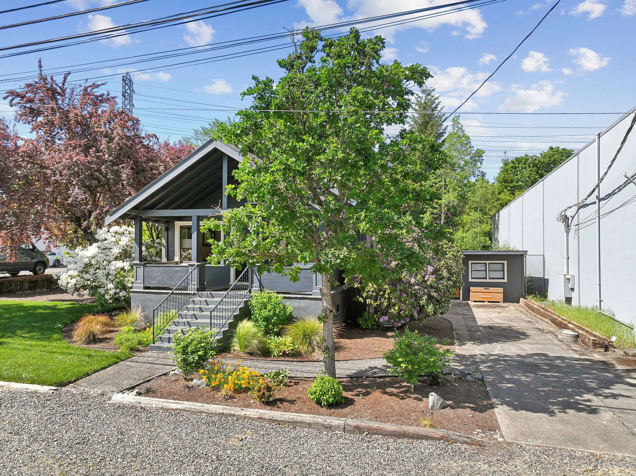 2105 SE Ochoco St, Portland, OR for Sale