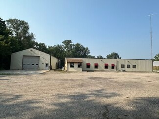 Woodstock, IL Warehouse - 2720 Raffel Rd Woodstock, IL Warehouse - 2720 Raffel Rd