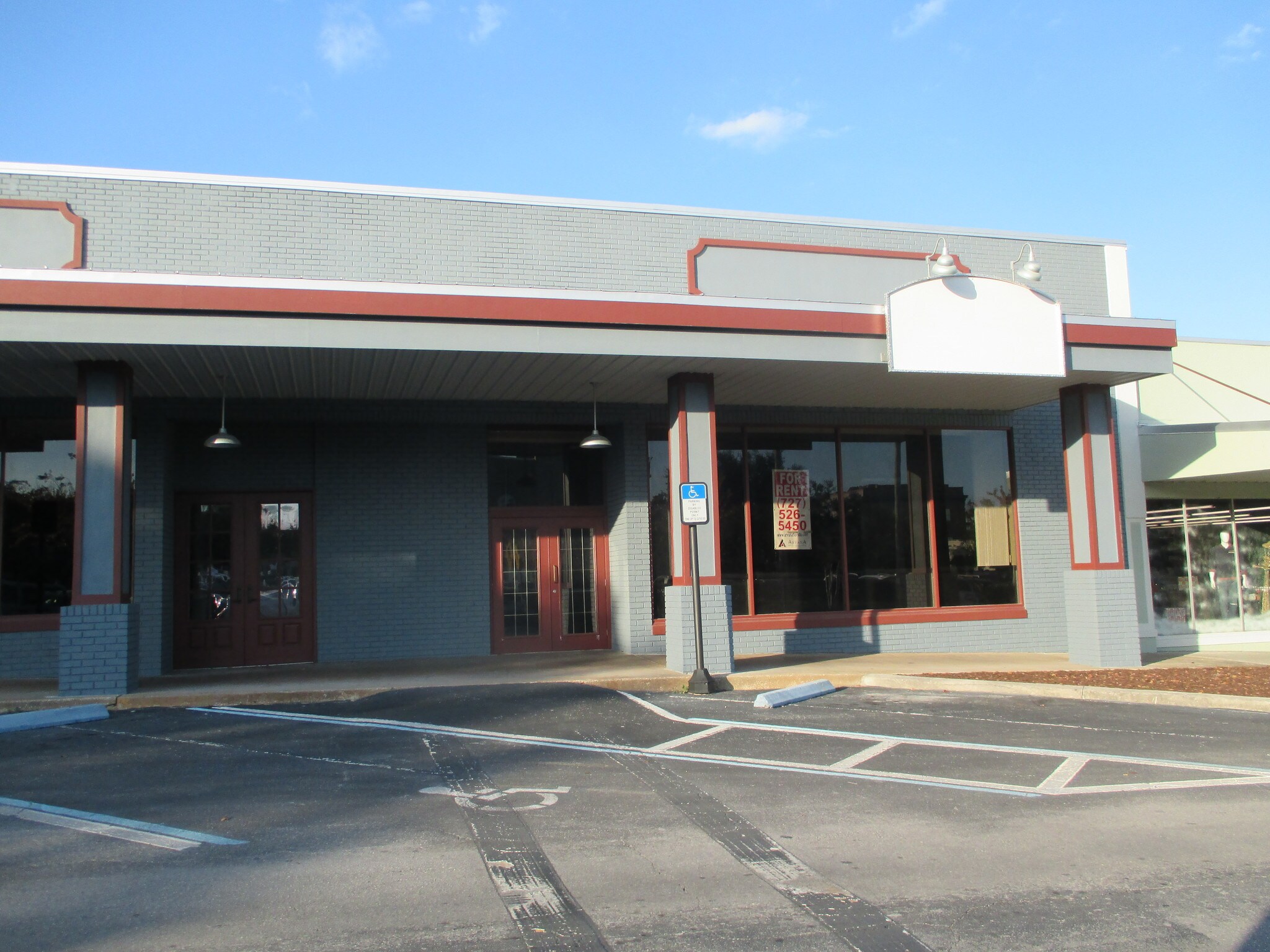 200 W Tompkins St, Inverness, FL for Rent