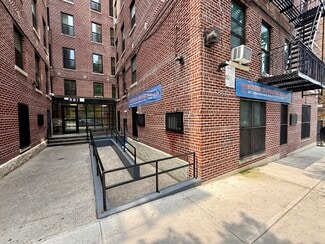Bronx, NY Flex - 887 Crotona Pky N