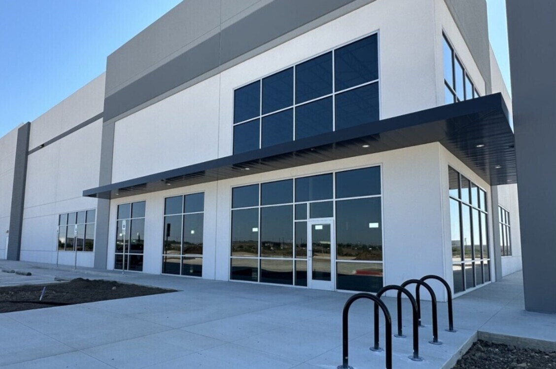 Freeport Rd @ SW Loop 410, Von Ormy, TX for Rent