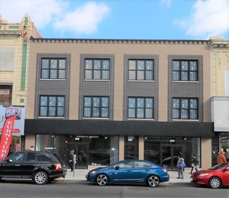 686 Main Ave  