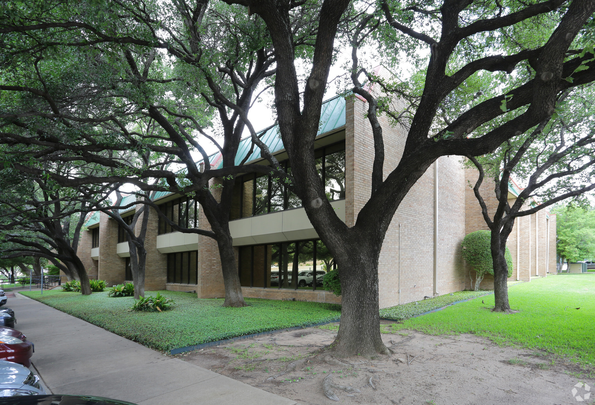 2630 West Fwy, Fort Worth, TX for Rent