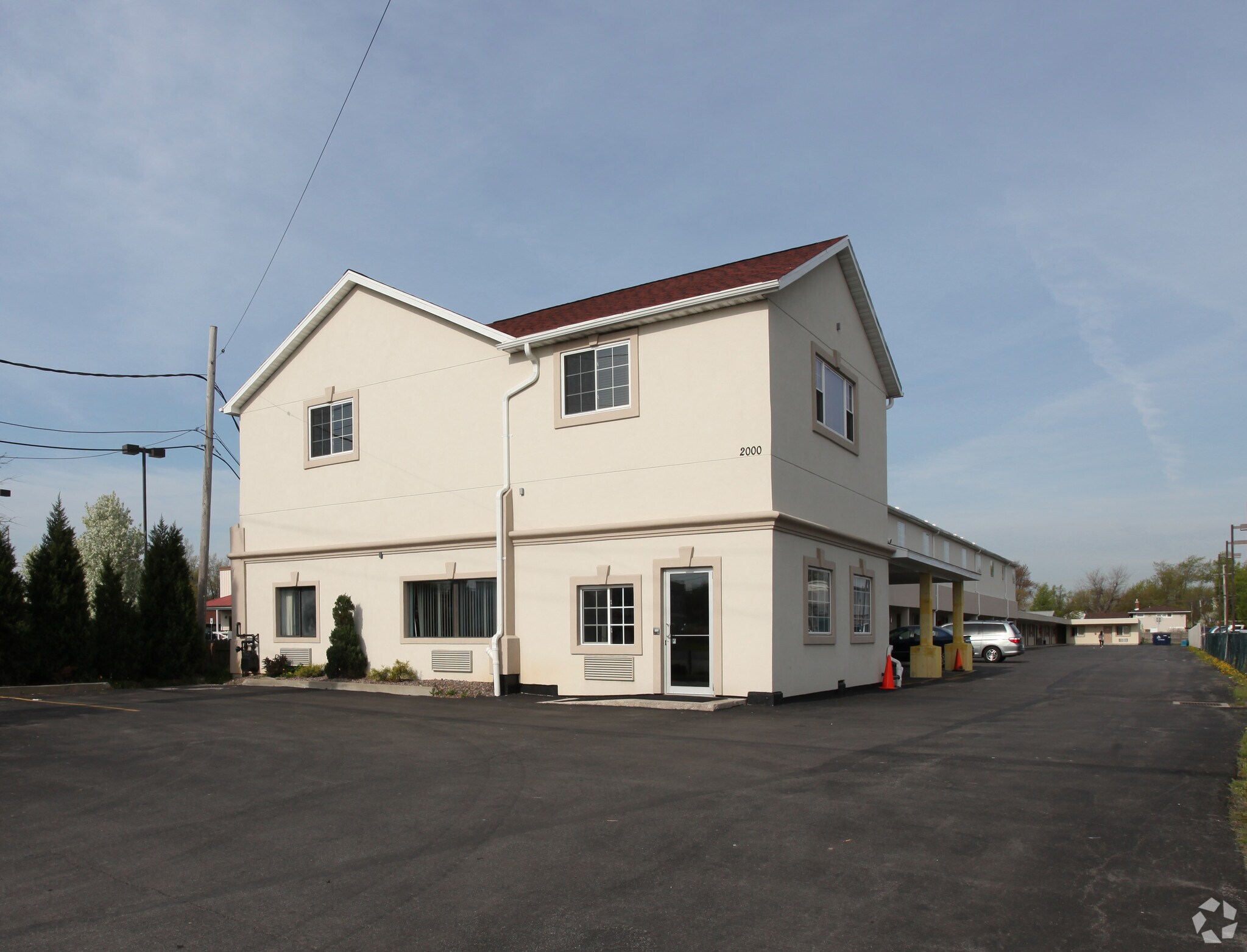 2000 Niagara Falls Blvd Tonawanda, NY 14150 Hospitality Property for