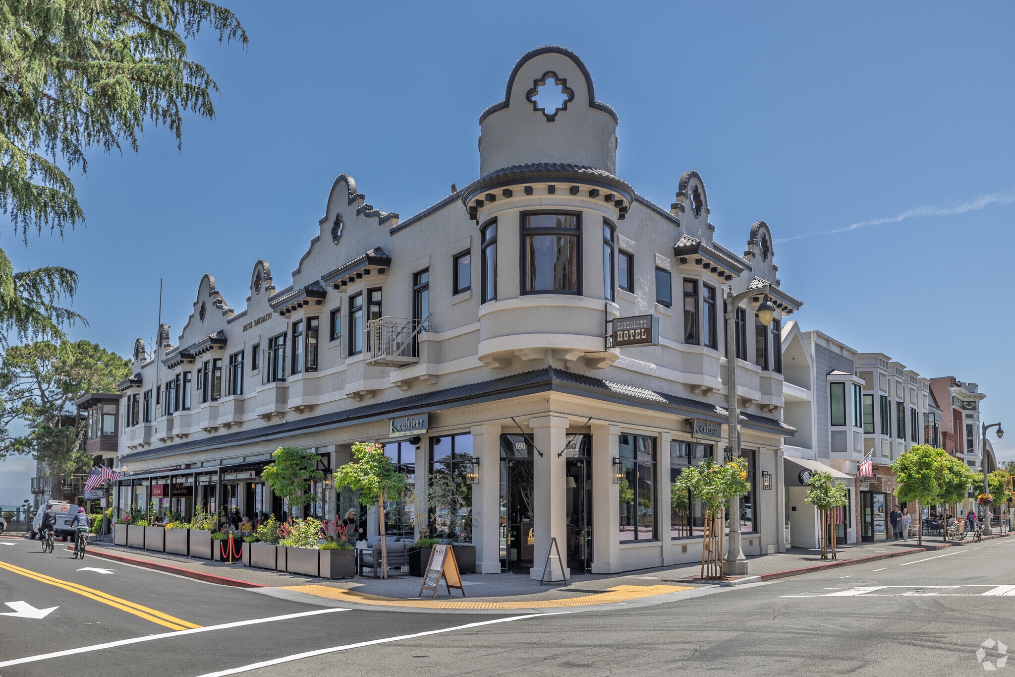 22 El Portal, Sausalito, CA for Rent