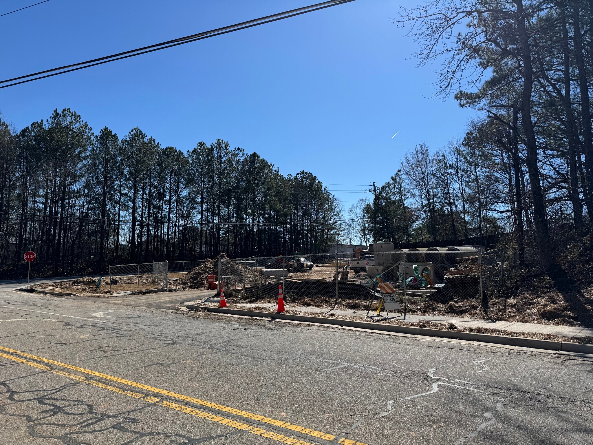 321 Six Flags Pkwy SW, Mableton, GA for Rent