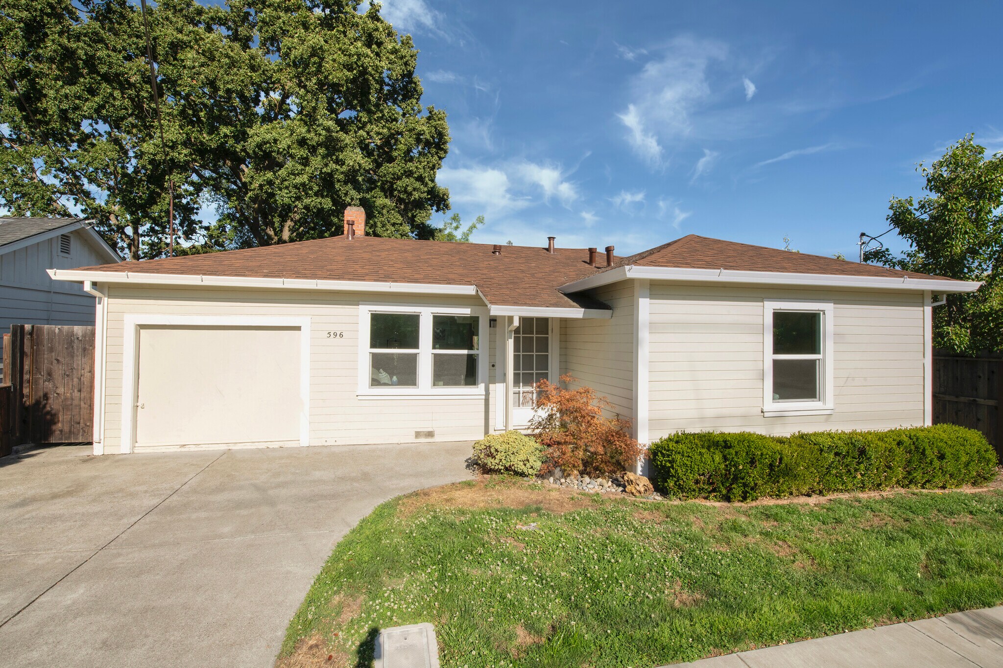 596 1st St W, Sonoma, CA for Rent