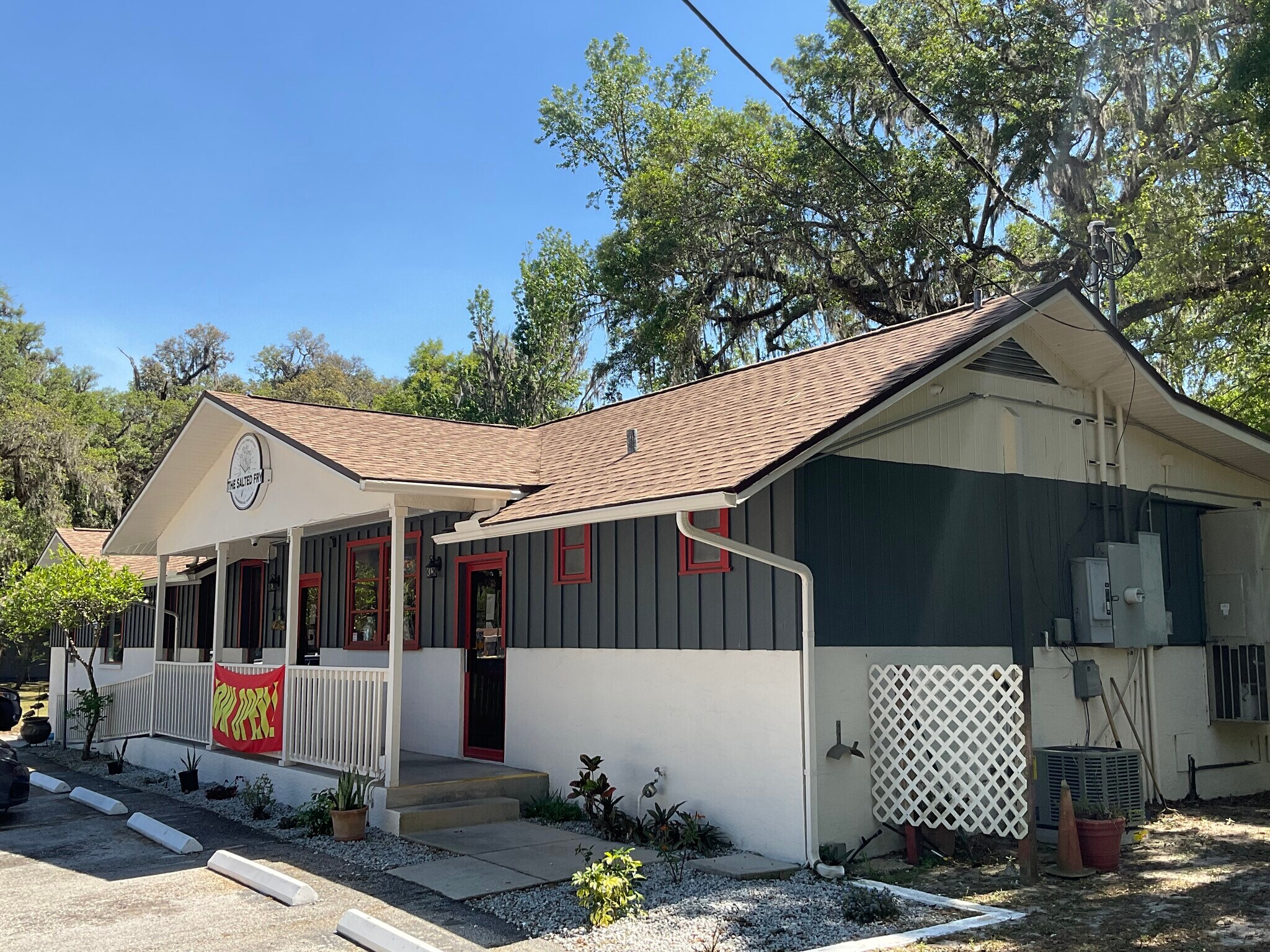 1740 E Jefferson St, Brooksville, FL for Sale