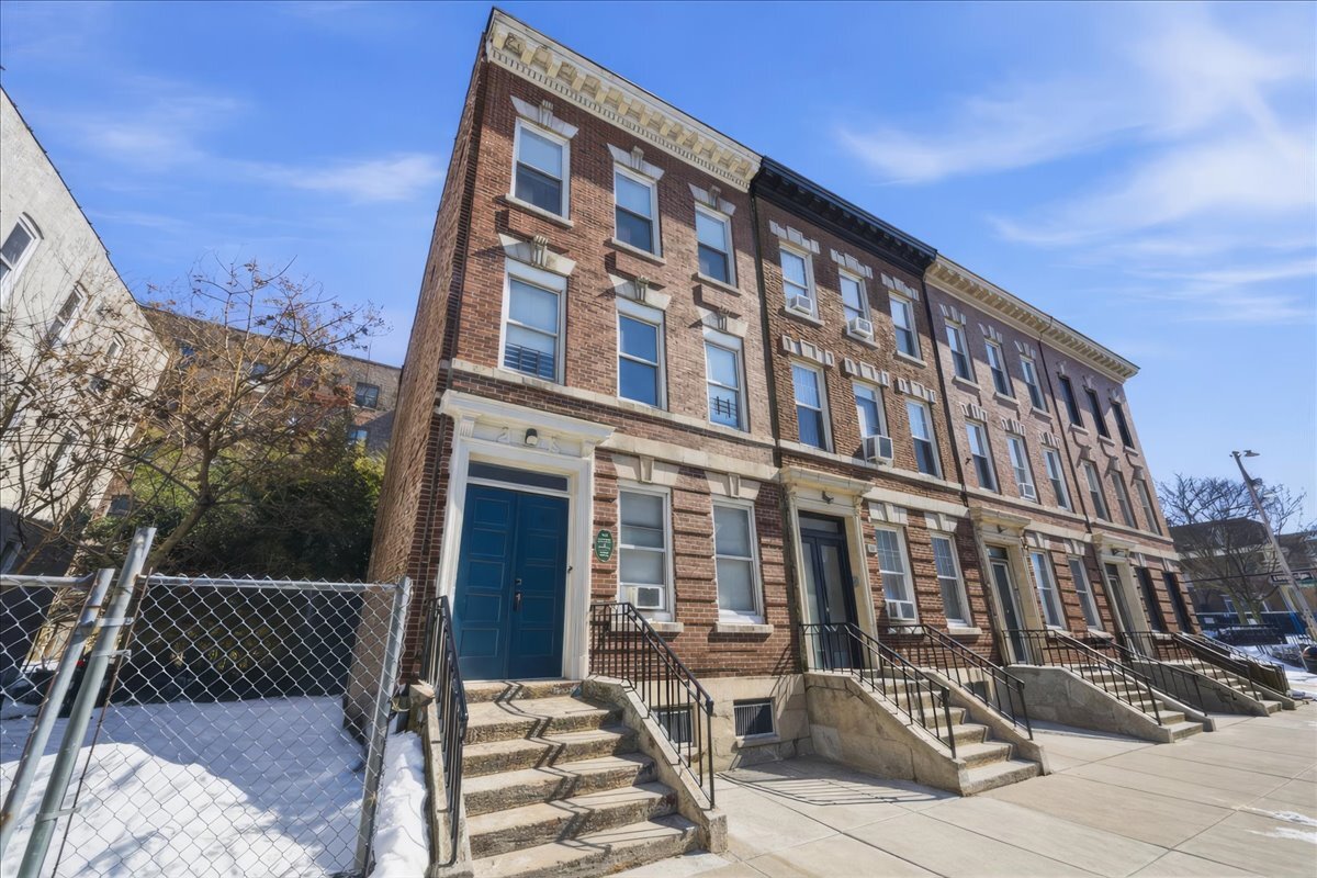 92 Elliott Ave, Yonkers, NY for Sale