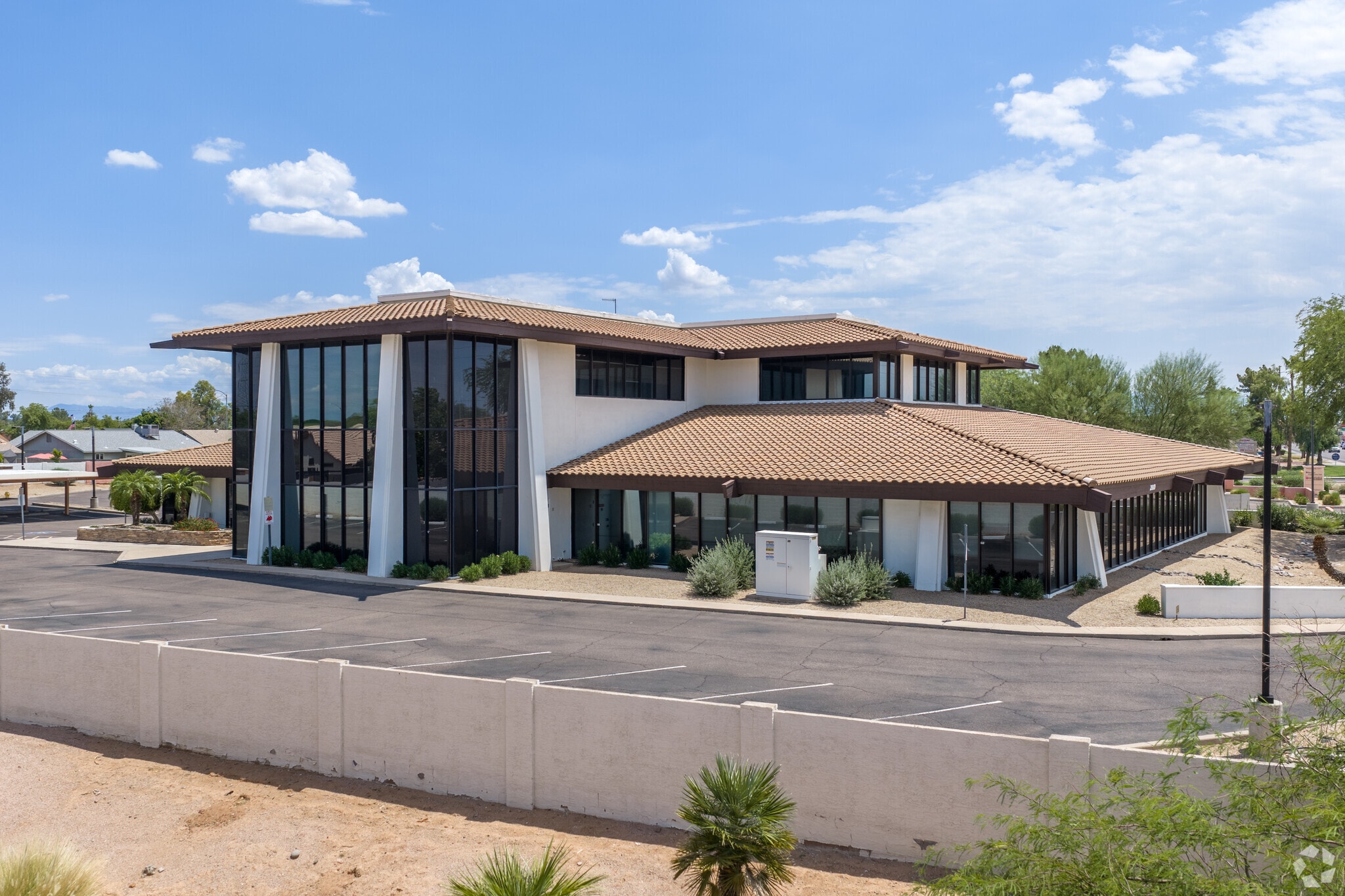 2610 E University Dr, Mesa, AZ for Rent