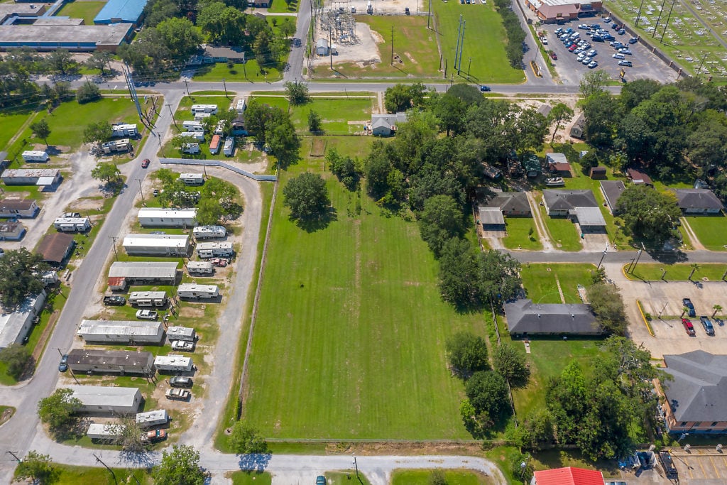 509 Henning Dr, Sulphur, LA for Sale