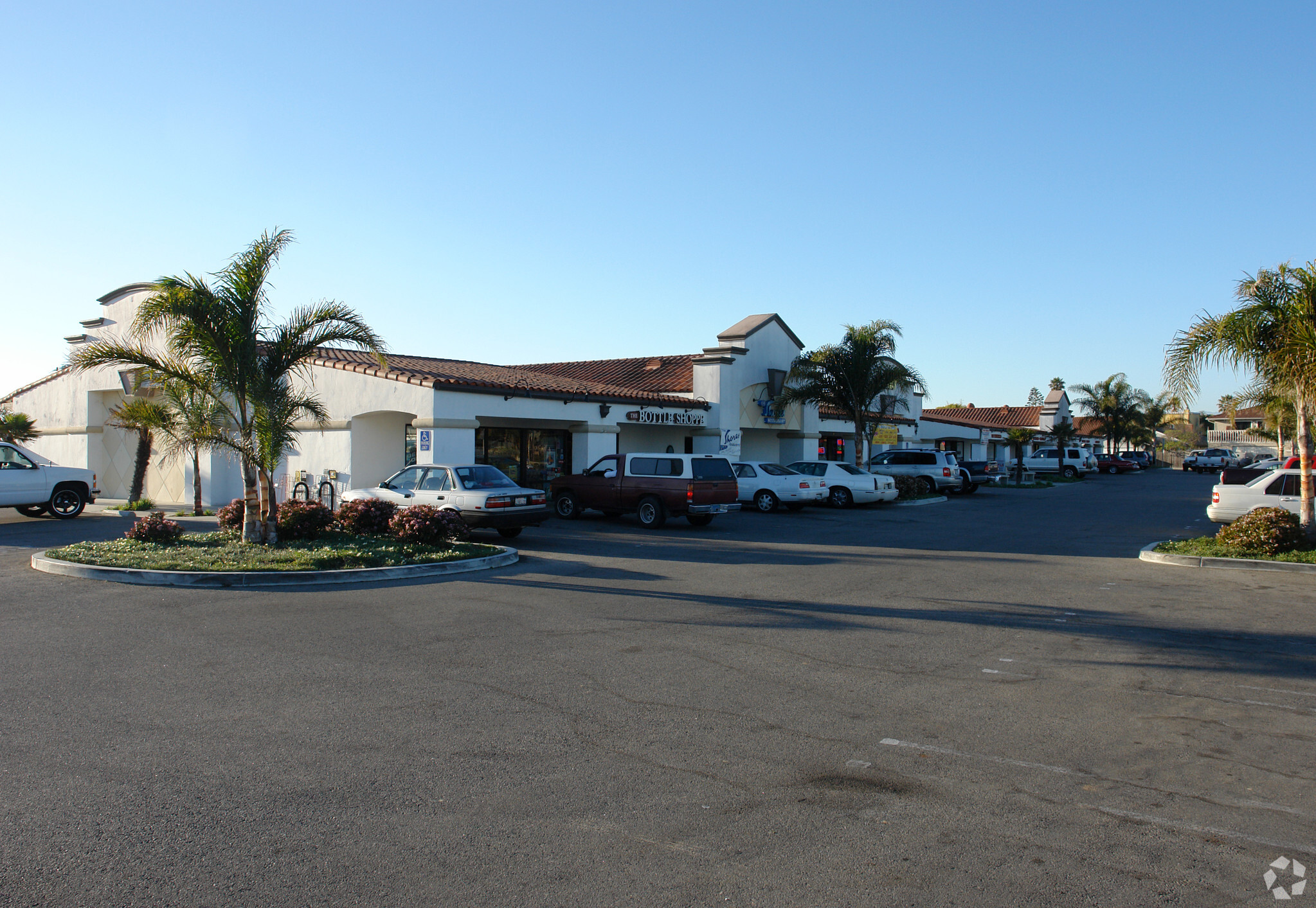 1001-1035 Harbor Blvd, Oxnard, CA for Rent