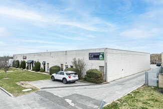 Deer Park, NY Industrial - 49 E Industry Ct