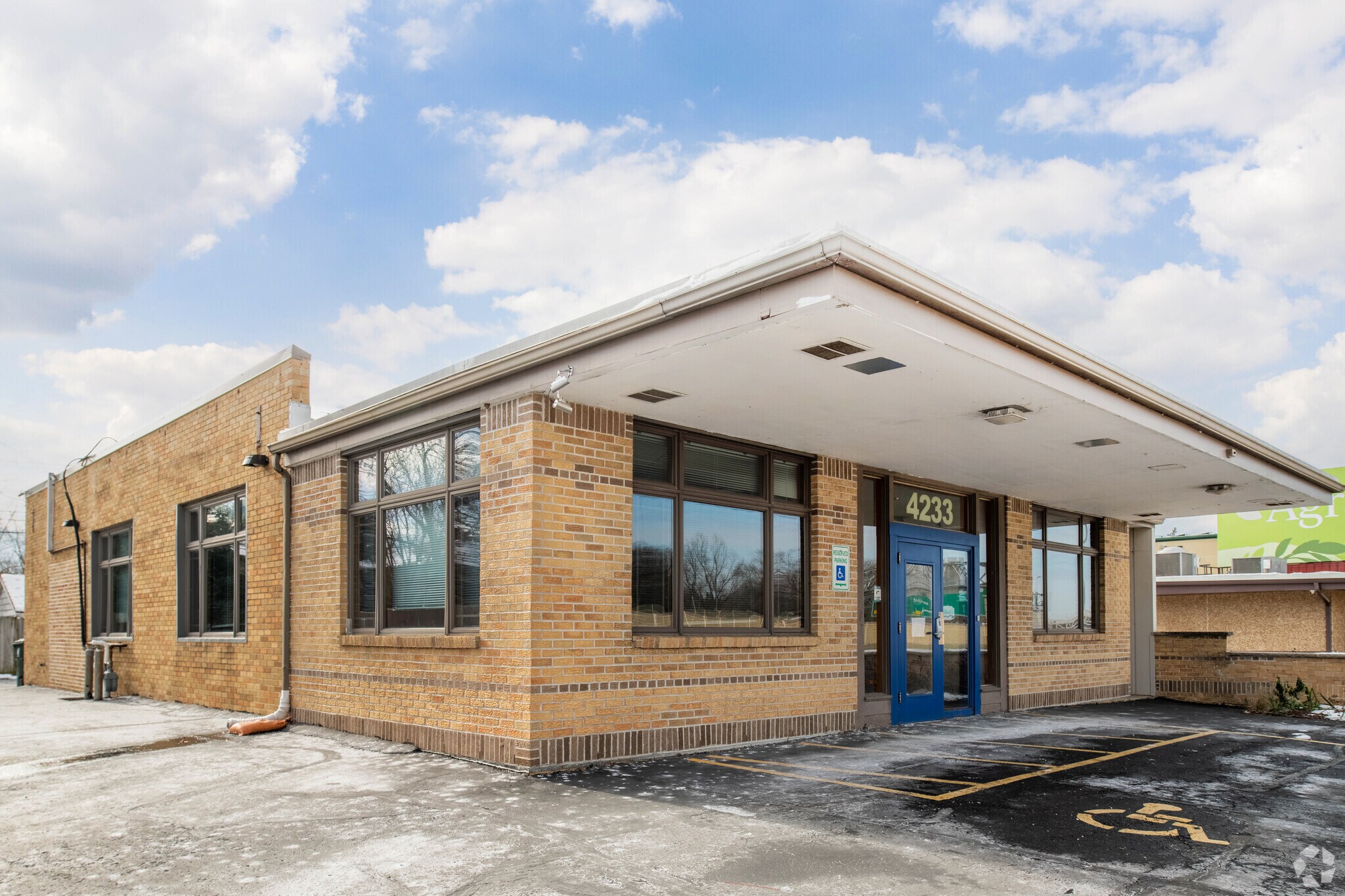 4233 W Beltline Hwy, Madison, WI for Sale