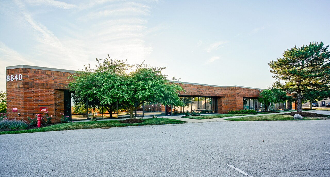8840 Commerce Park Pl, Indianapolis, IN for Rent