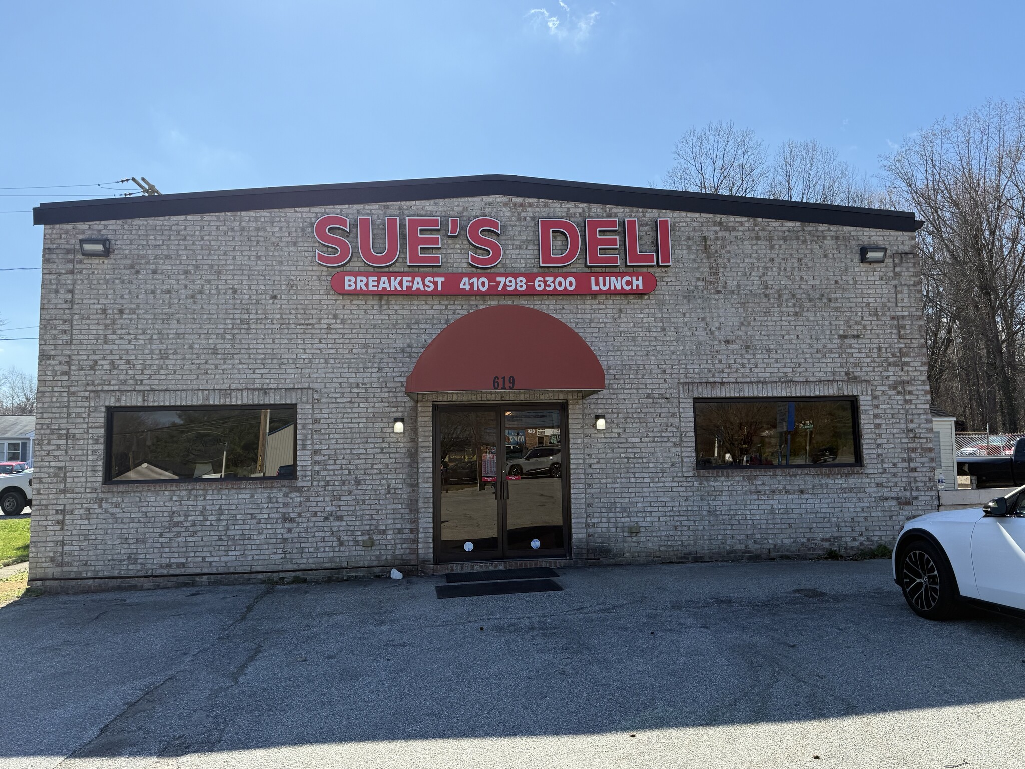 619 Central Ave E, Edgewater, MD for Rent