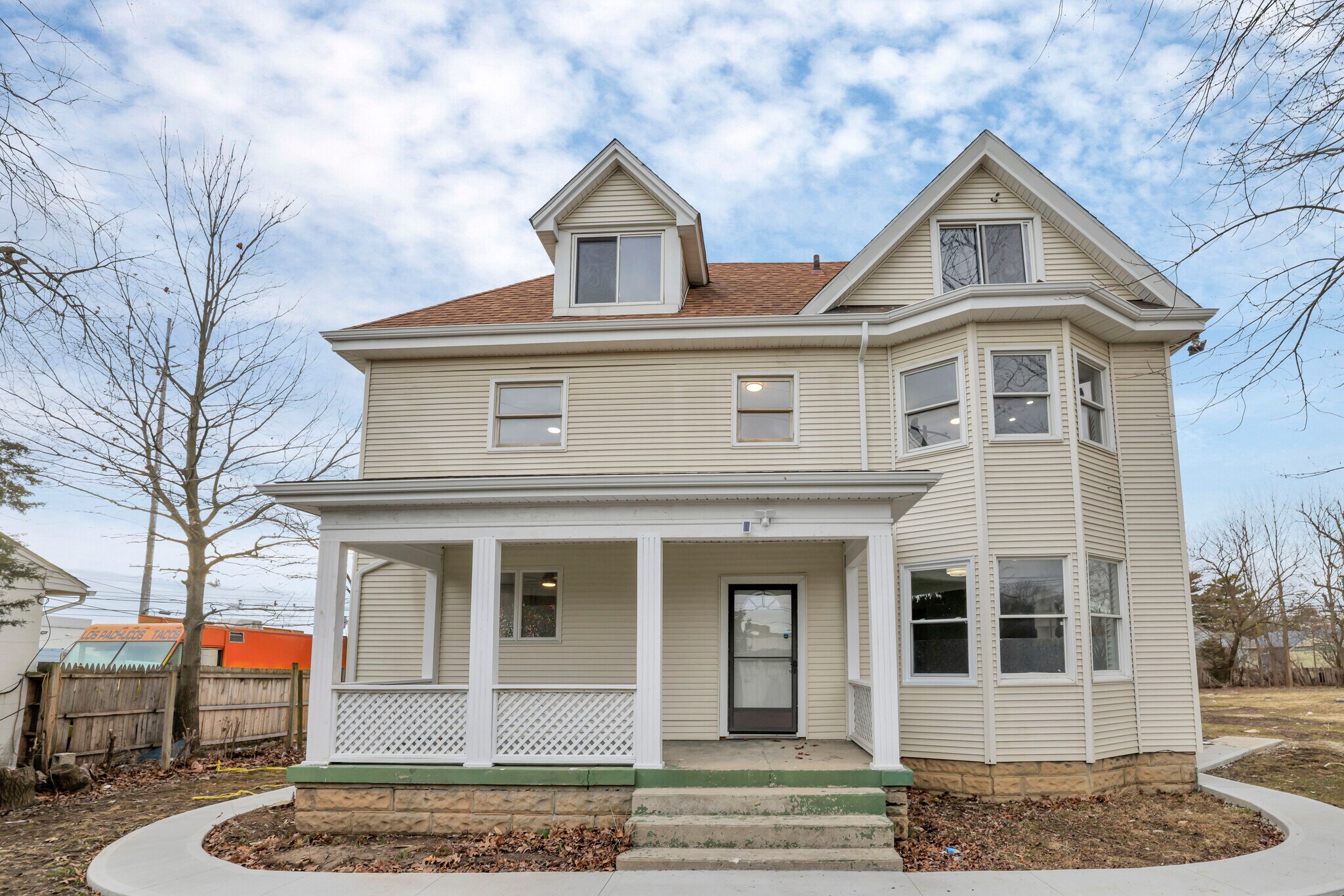 2089 Lockbourne Rd, Columbus, OH for Rent