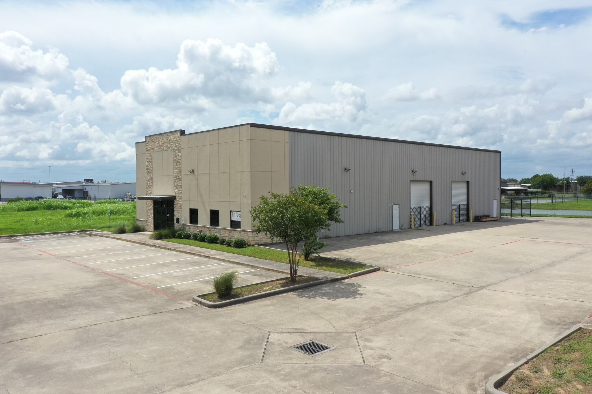 533 Rankin Rd, Houston, TX for Rent