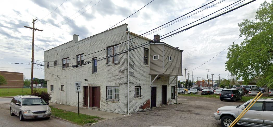576 E 152nd St, Cleveland, OH for Sale