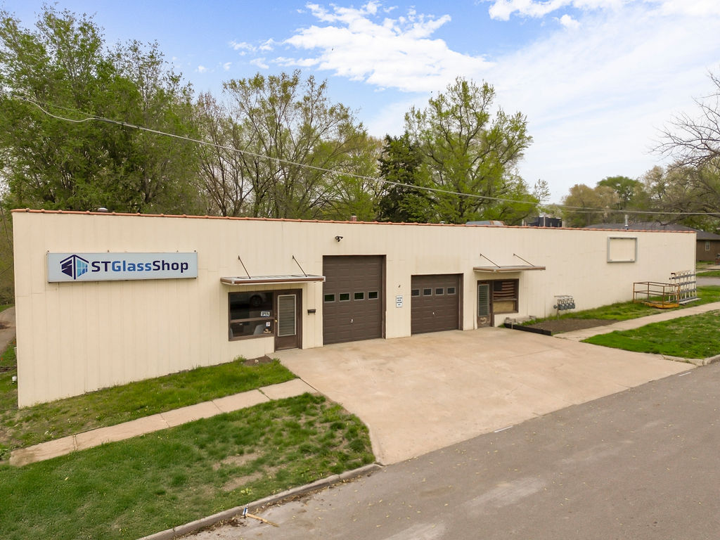 Oak and 6th St, Leavenworth, KS for Sale
