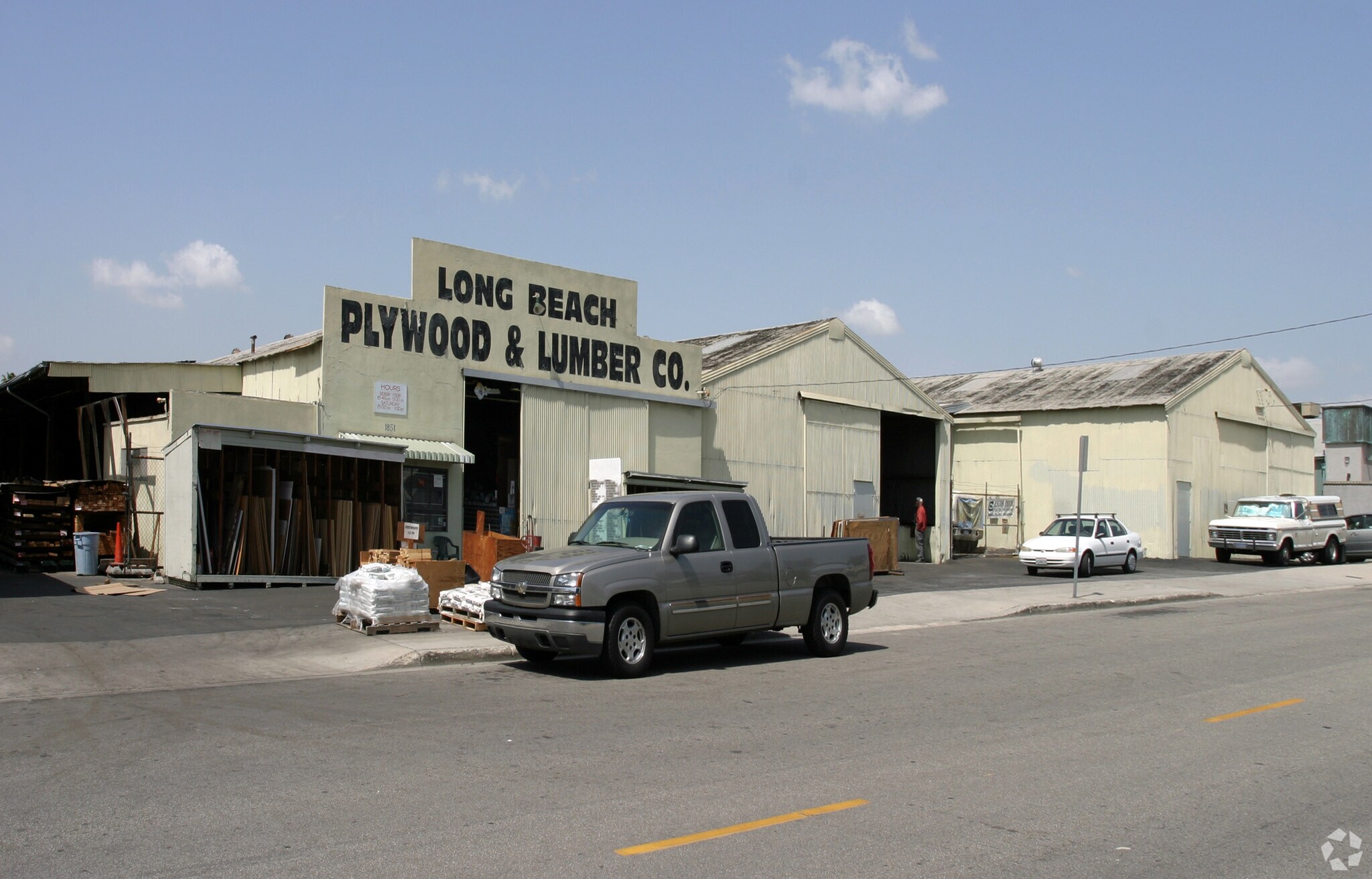 1855-1855 Freeman Ave, Signal Hill, CA for Sale