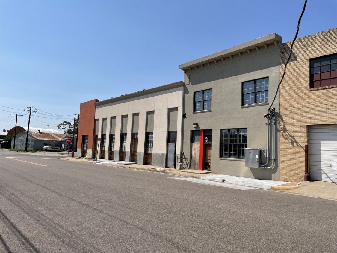 1735 NW 5th St, Oklahoma City, OK for Sale