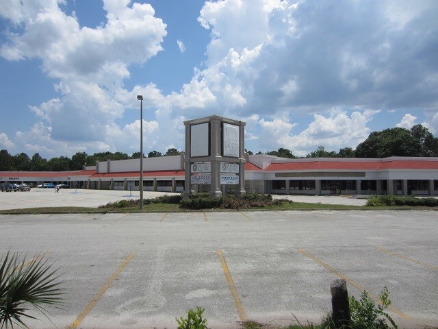 7900 103rd St, Jacksonville, FL for Rent