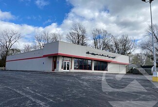 Fostoria, OH Freestanding - 534 N Countyline St