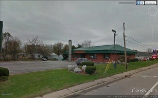 Peoria, IL Retail - 3615 N Wisconsin Ave