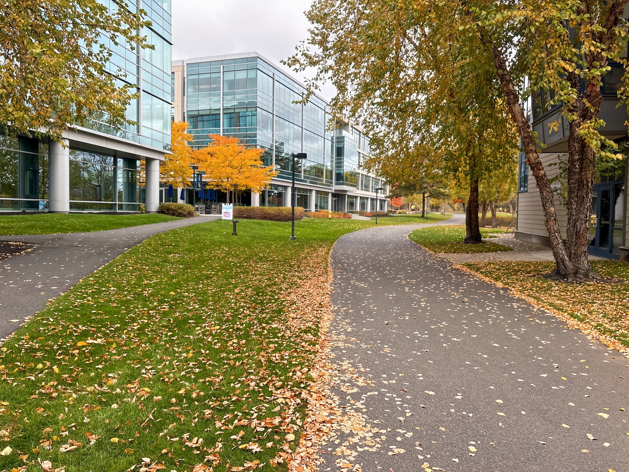 200 Rivers Edge Dr, Medford, MA for Rent