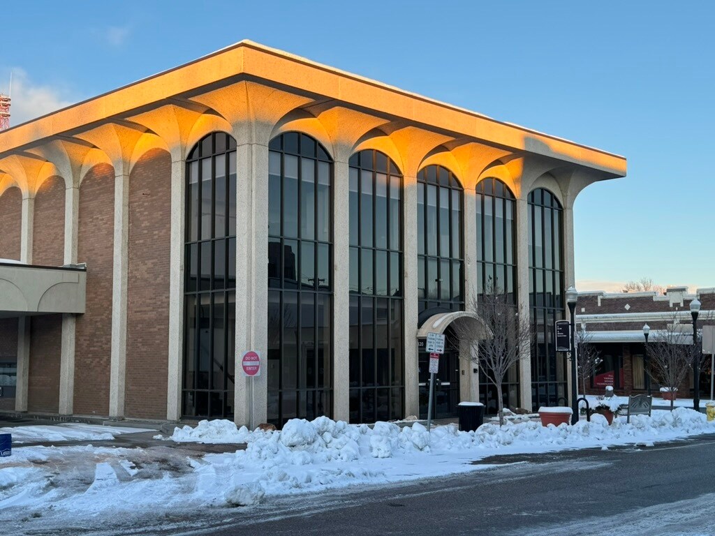 320 A St, Idaho Falls, ID for Sale