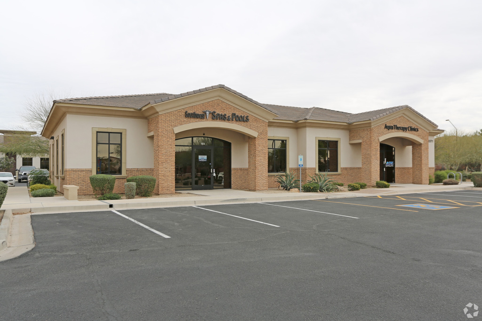 2571 S Val Vista Dr, Gilbert, AZ for Rent